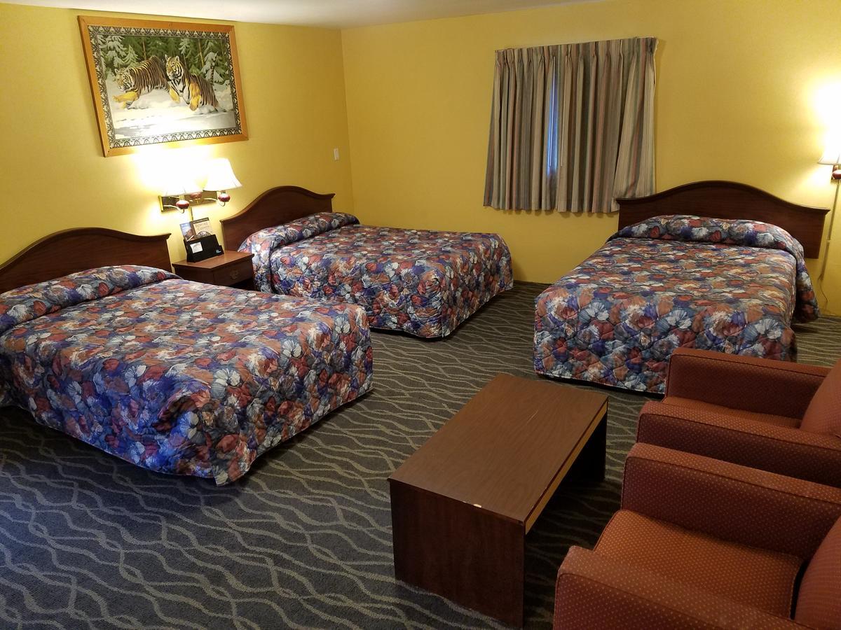Motel Budget Host 2*